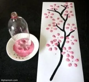 Cherry Blossom plastic bottle print spring tree craft - acraftylife.com #crafts #kidscrafts #craftsforkids