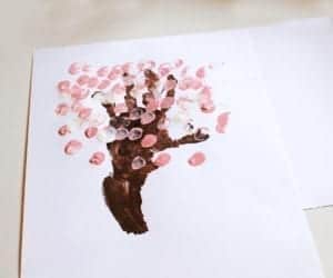 cherry blossom handprint tree - acraftylife.com