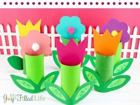 cardboard tube spring flower - acraftylife.com