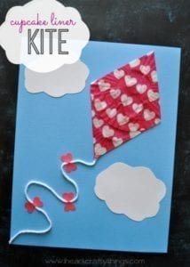 cupcake liner kite - spring kid crafts- kid crafts - acraftylife.com #preschool #craftsforkids #crafts #kidscraft