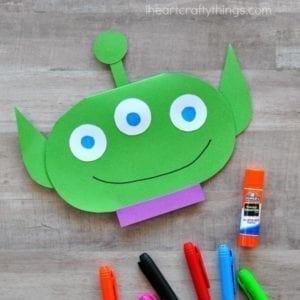 alien card - fathers day craft -crafts for kids- kid crafts - acraftylife.com #preschool #kidscraft #craftsforkids