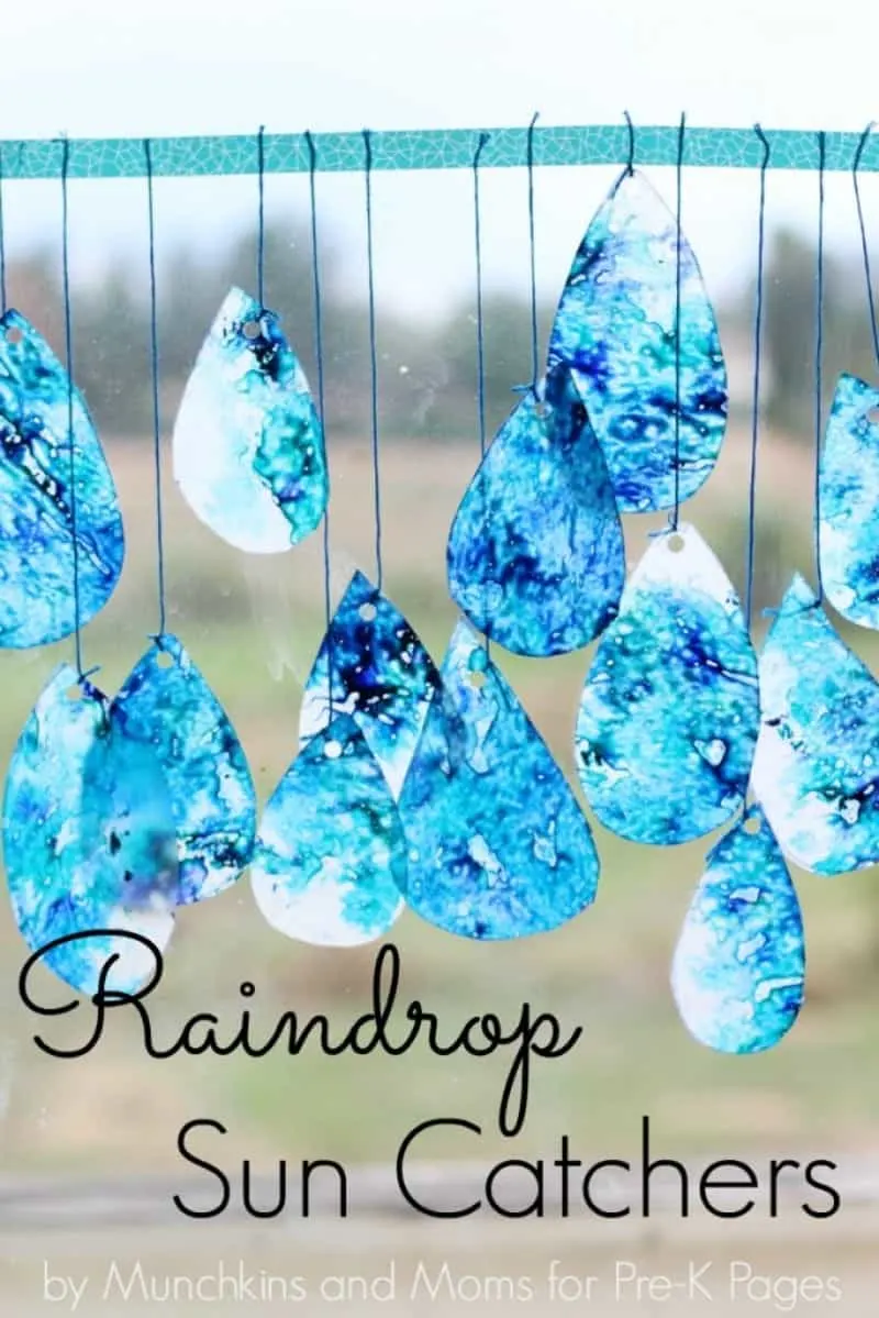 raindrop suncatcher - rainy day craft - spring craft- kids craft - crafts for kids -acraftylife.com