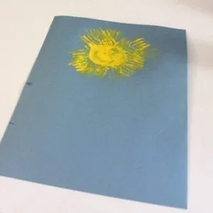 sunshine craft - mothers day craft- spring craft - crafts for kids- kid crafts - acraftylife.com #preschool #kidscraft #craftsforkids