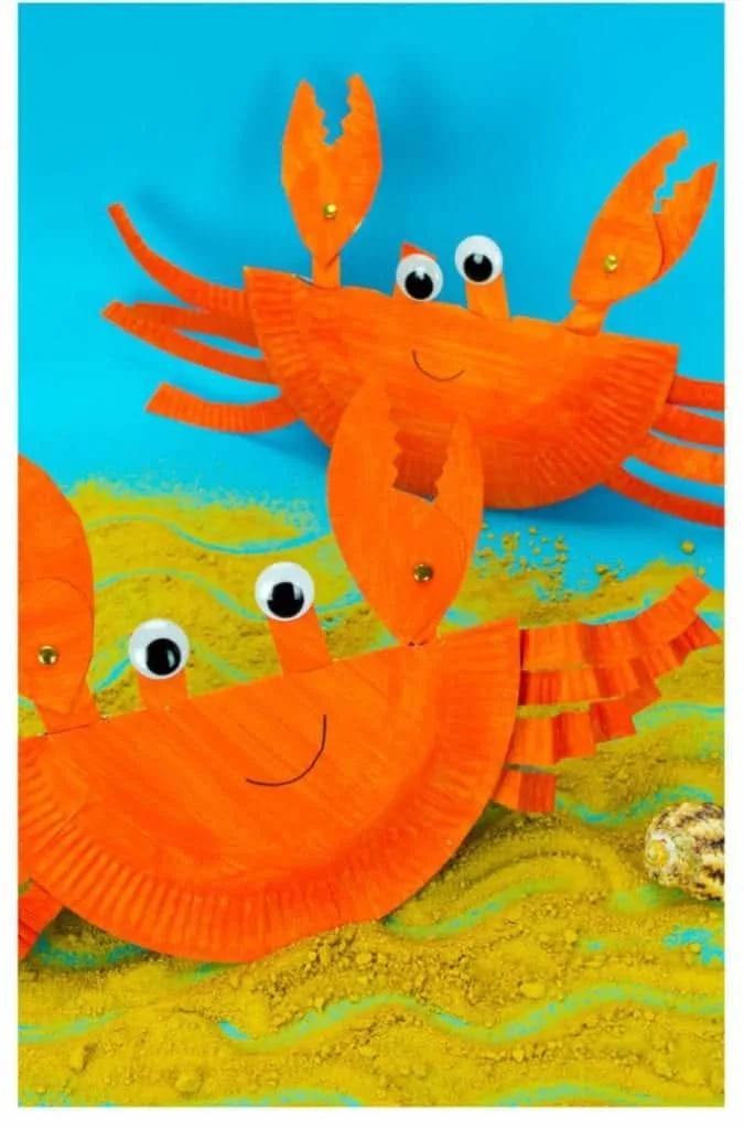 rocking crab craft - ocean kid craft - crafts for kids- kid crafts - acraftylife.com #preschool