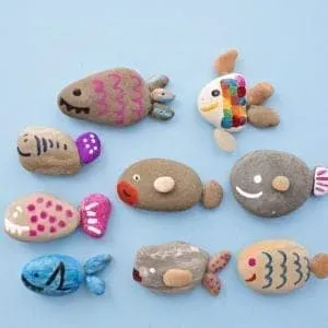rock fish craft - ocean kid craft - crafts for kids- kid crafts - acraftylife.com #preschool