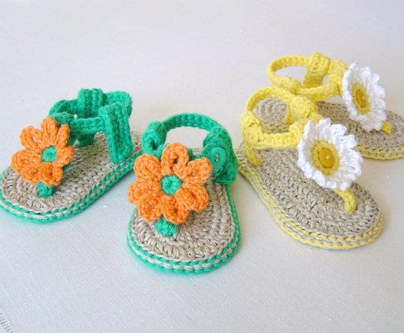 daisy baby sandal - baby shoes crochet pattern - baby gift