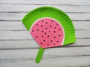 watermelon paper plate fan craft - watermelon craft - summer crafts - crafts for kids- kid crafts - acraftylife.com #preschool #kidscraft #craftsforkids