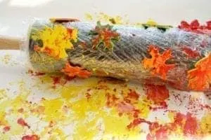 rolling pin leaf print - autumn kid craft - fall kid crafts crafts for kids- acraftylife.com #preschool #craftsforkids #kidscrafts