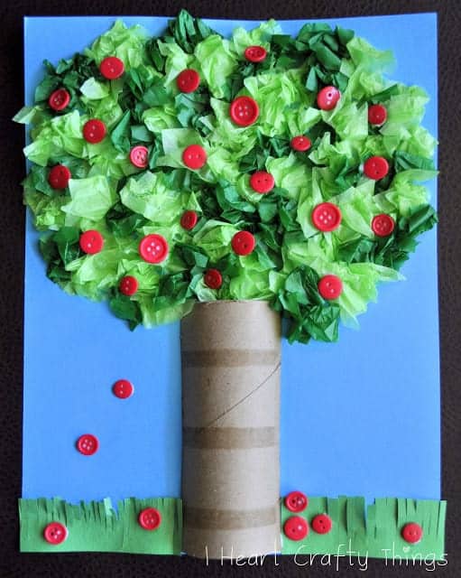button tissue apple kids crafts -fall kid crafts crafts for kids- acraftylife.com #preschool #craftsforkids #kidscrafts