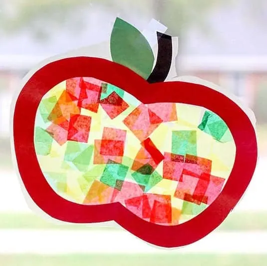 stain glass apple kids crafts -fall kid crafts crafts for kids- acraftylife.com #preschool #craftsforkids #kidscrafts