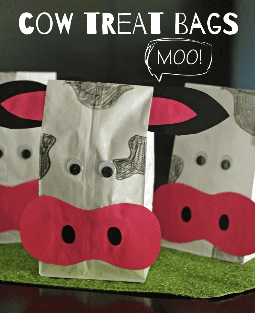 tread bag cow kid craft - cow kid craft - farm kid crafts - crafts for kids- acraftylife.com #preschool #craftsforkids #kidscrafts