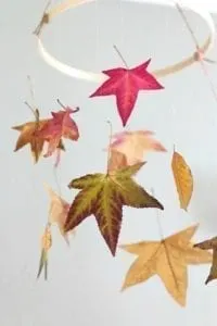 real leaf- autumn kid craft - fall kid crafts crafts for kids- acraftylife.com #preschool #craftsforkids #kidscrafts