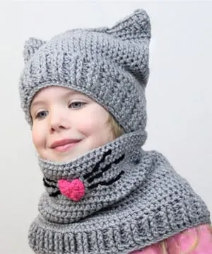 animal Crochet hat pattern - Make a winter hat - A Crafty Life #crochet #crochetpattern #crochethat