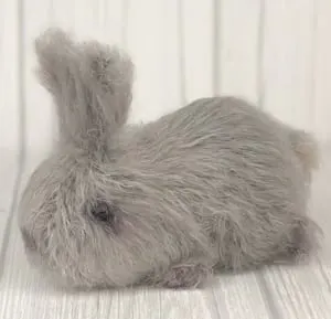 crochet easter pattern - bunny pattern - A Crafty Life #crochet #crochetpattern #easter#amigurumi