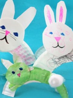 paper plate bunny craft- spring craft - Easter - acraftylife.com #craftforkids #preschool #kidscrafts #diy