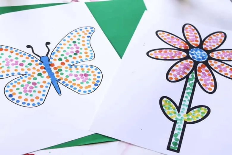 printable flower dot painting kids craft - acraftylife.com #craftsforkids #preschool #kidscrafts