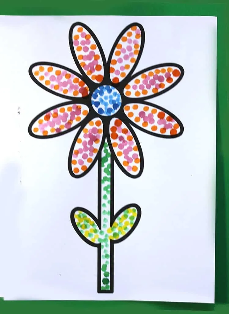 printable flower dot painting kids craft - acraftylife.com #craftsforkids #preschool #kidscrafts