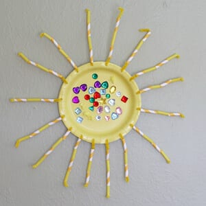 sun kids craft - spring craft - crafts for kids- kid crafts - acraftylife.com #preschool #kidscraft #craftsforkids