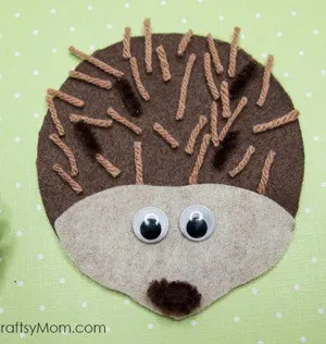 Hedgehog Crafts for kids- fall kid craft - letter H - woodland craft - hedgehog craft preschool - hibernation craft- acraftylife.com #kidscrafts #craftsforkids #preschool