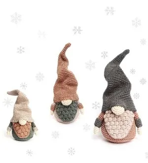 crochet Christmas patterns - winter - home decor- acraftylife.com #crochet #crochetpattern #diy #christmas