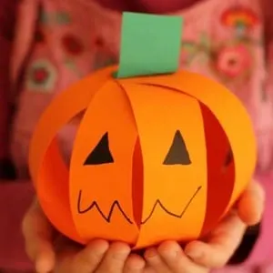 jack-o-lantern crafts for preschoolers -fall kid craft - halloween kid craft- crafts for kids - acraftylife.com #kidscraft #craftsforkids #preschool