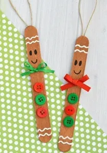 Easy Christmas ornament for kids crafts - arts and crafts activities - DIY Christmas ornament - keepsakes - acraftylife.com #kidscraft #craftsforkids #christmas #preschool