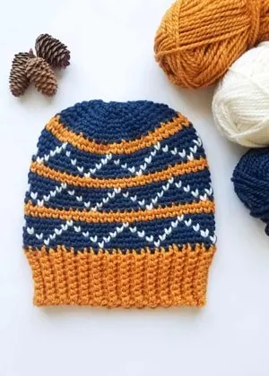 quick crochet gift ideas- crochet pattern - hat crochet pattern - acraftylife.com #crochet #crochetpattern