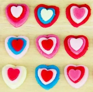 heart crafts for preschoolers- valentine's day crafts for kids- heart kid crafts - acraftylife.com #preschool #kidscraft #craftsforkids