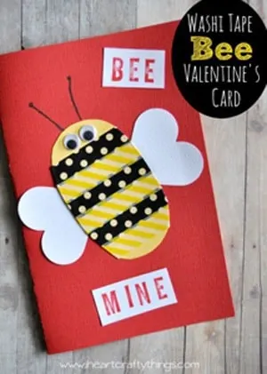 Valentine's Day crafts for preschoolers- valentine's day card crafts for kids- heart kid crafts - acraftylife.com #preschool #kidscraft #craftsforkids