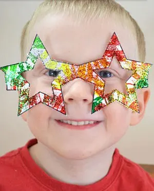 star crafts for preschoolers - acraftylife.com - #craftsforkids #preschool