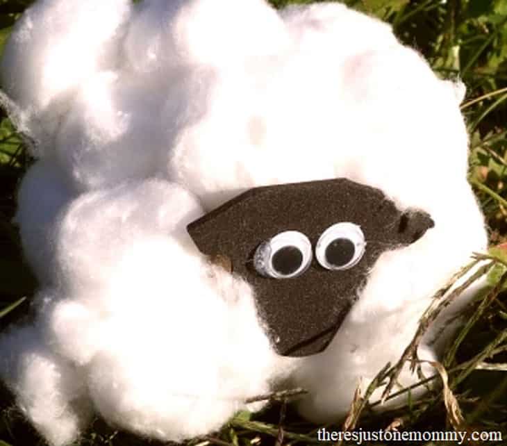 sheep crafts for preschoolers - lamb crafts for kids -Easter crafts - acraftylife.com