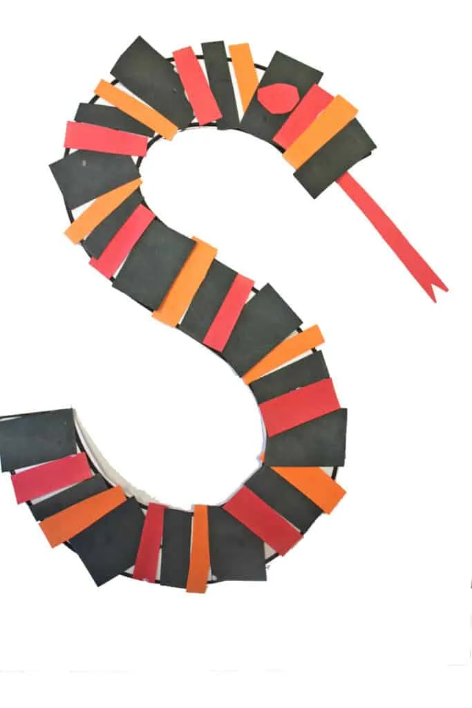 Try this fun letter S Snake craft for preschoolers. There is a letter S template printable.