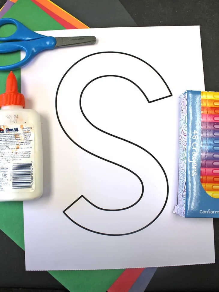 Try this fun letter S Snake craft for preschoolers. There is a letter S template printable.