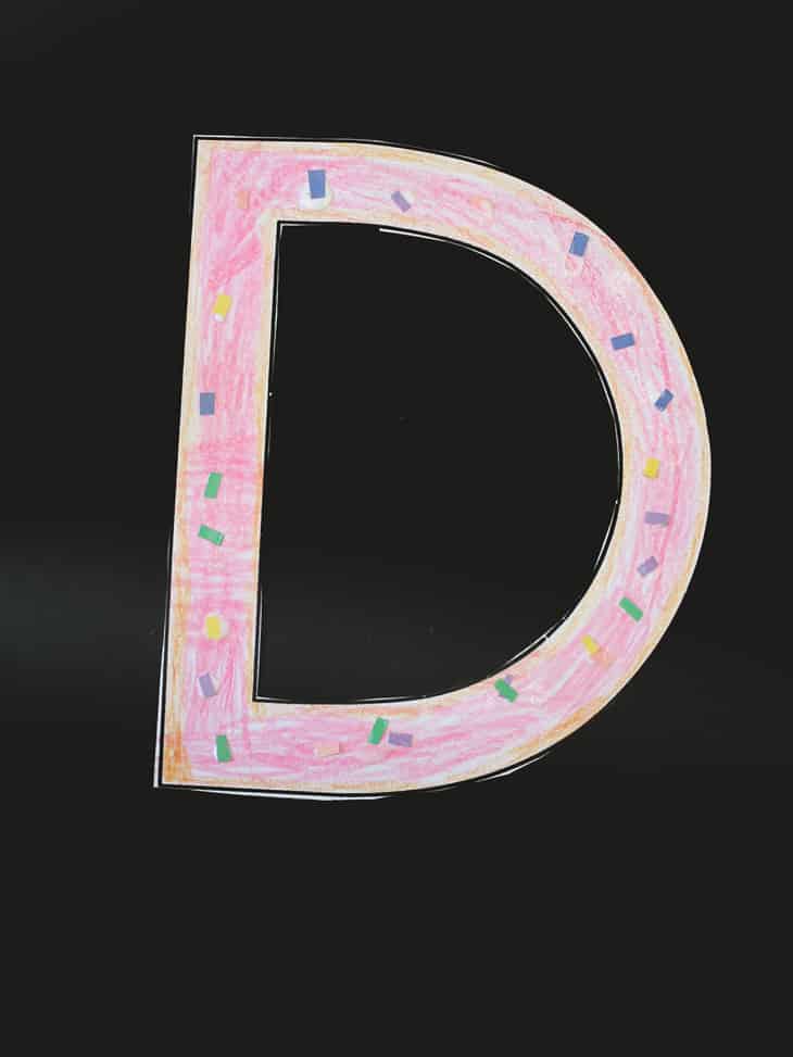 Printable letter D craft. Have fun making this easy donut craft for the letter D.