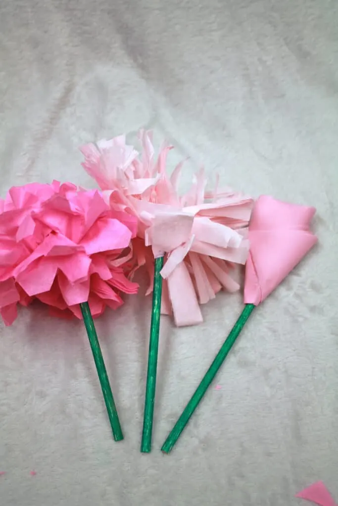 Tissue paper flower craft