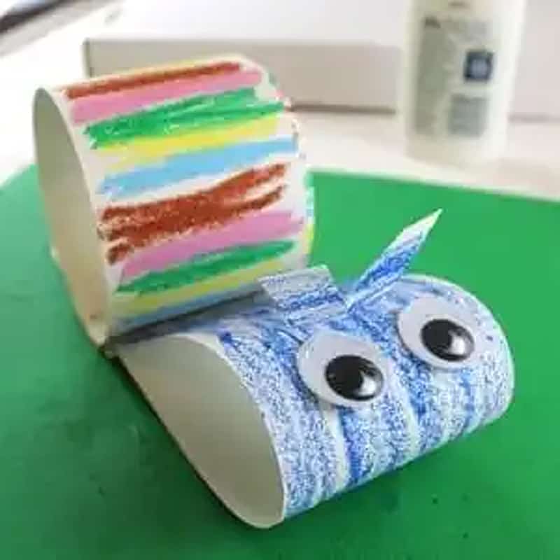 Paper strip snail garden craft for preschoolers