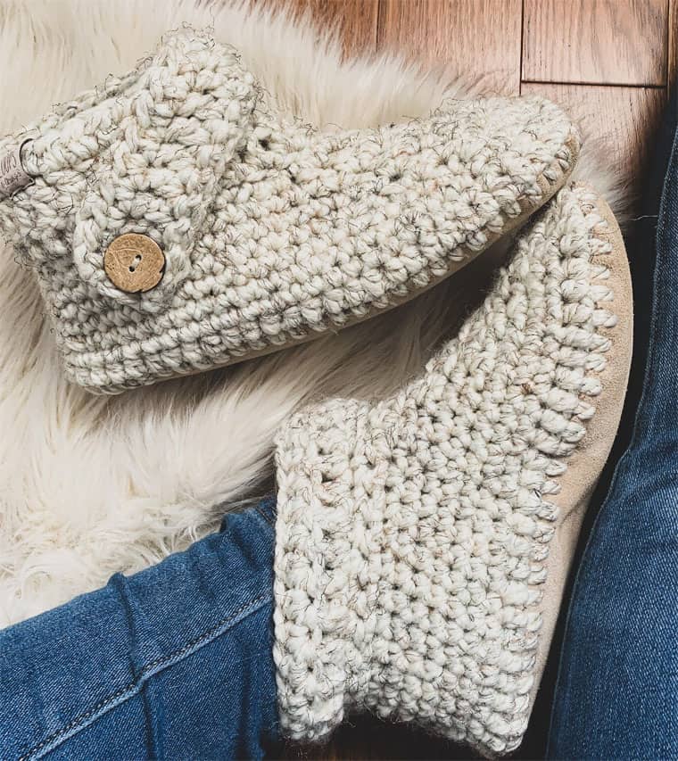 classic adult crochet slipper pattern